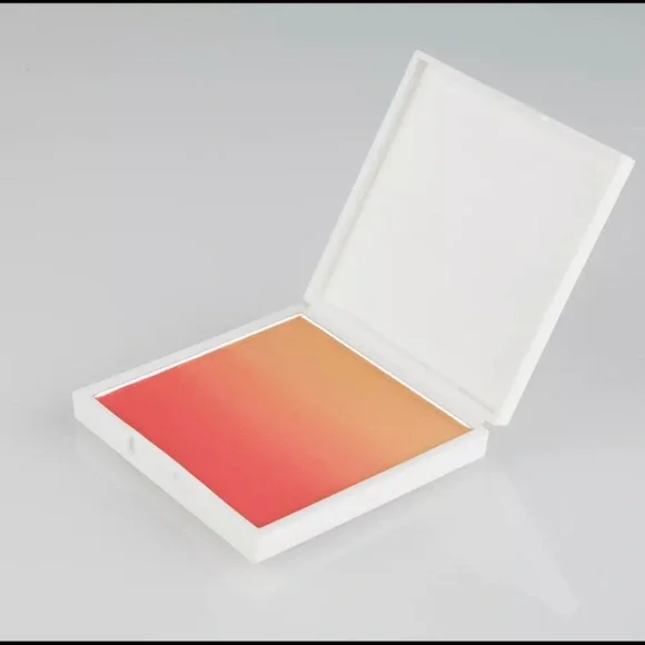 ORYZA BEAUTY South Beach Matte Ombre Blush / New In Box / Boutique - Picture 4 of 7